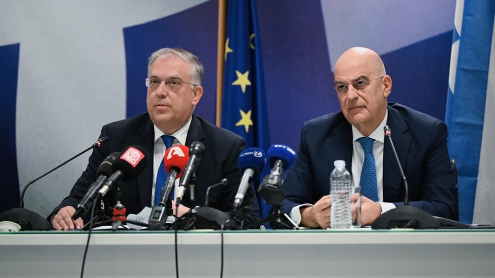 Υπεγράφη από τους Ν. Δένδια - Τ. Θεοδωρικάκο η σύμβαση για το πρόγραμμα &quot;Θώραξ&quot;