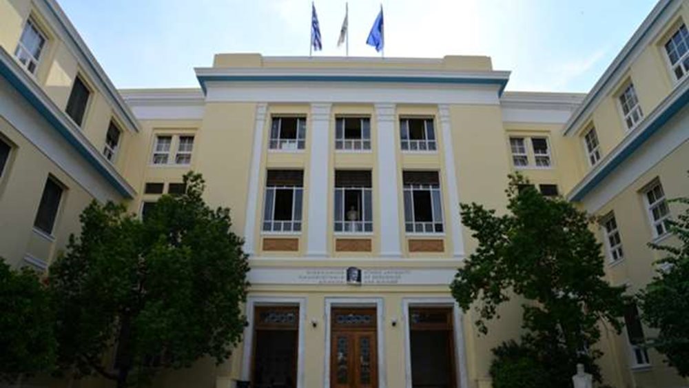 Συνελήφθη ο βασικός προμηθευτής των διακινητών λαθραίων τσιγάρων στο Οικονομικό Πανεπιστήμιο