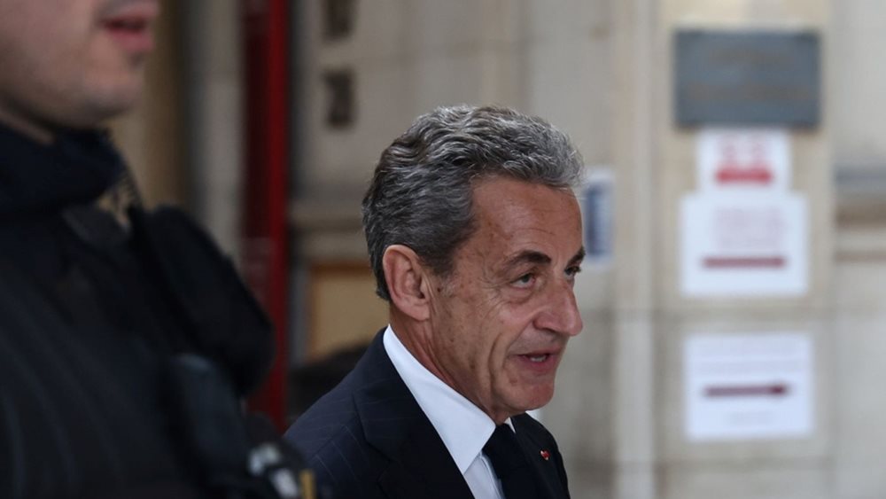 Σαρκοζί: &quot;Θα καταστρέψω εσάς και τις τράπεζες, θα σας θάψω στον Τύπο&quot; - Τα απομνημονεύματα Τσάρλς Νταλάρα