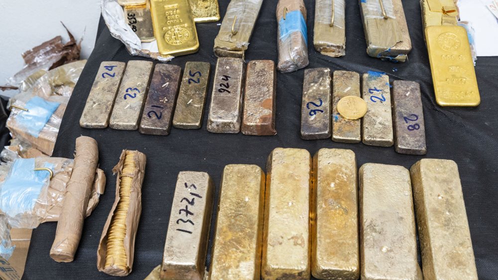 Κύκλωμα λαθρεμπορίας χρυσού: Τι αναφέρεται στη δικογραφία