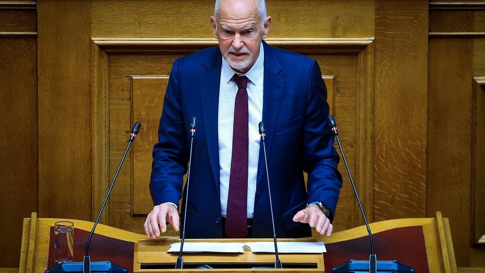 Γ. Παπανδρέου: Η πολιτική που περιορίζει την ανάπτυξη στους λίγους, είναι υποταγή στην ολιγαρχία