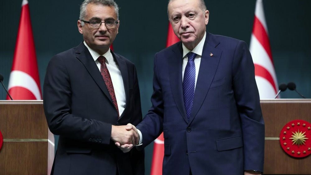 Ερχιουρμάν στην πρώτη συνάντηση με Ερντογάν:  Οι Τουρκοκύπριοι είναι &quot;ένας από τους δύο ιδρυτικούς εταίρους της Κύπρου&quot;