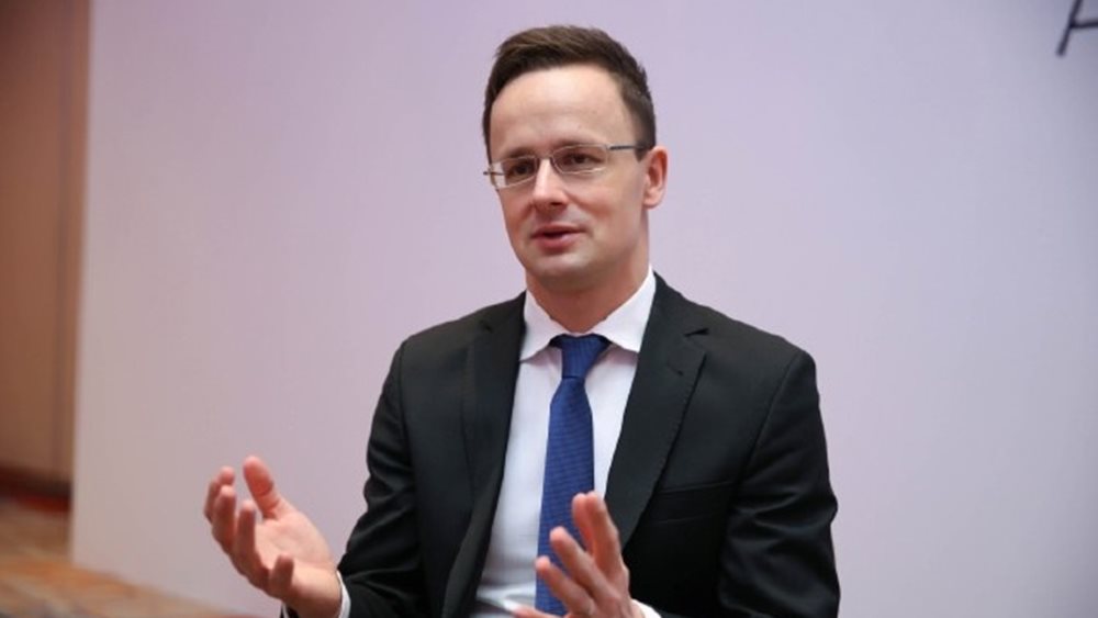 Σε γραμμή Τραμπ η Ουγγαρία, απειλεί με βέτο στην ΕΕ για τις κυρώσεις κατά Ρωσίας - Μιλά για &quot;φιλοπόλεμους Ευρωπαίους φιλελεύθερους&quot;