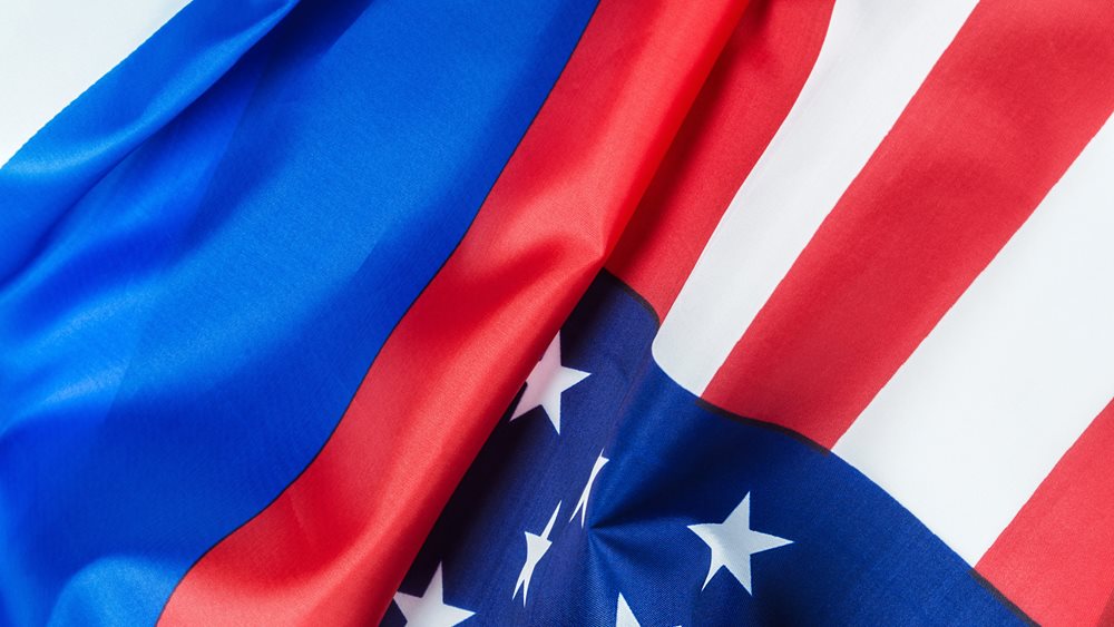 Η πρεσβευτής των ΗΠΑ επισκέφθηκε δημοσιογράφο της Wall Street Journal που κρατείται σε φυλακή της Μόσχας