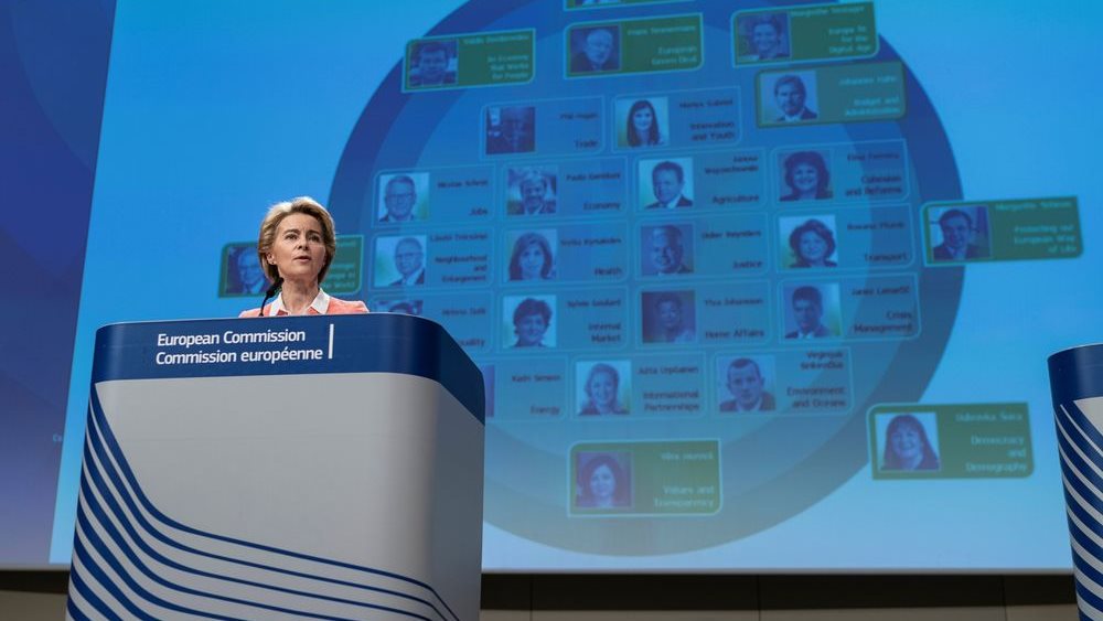 Πώς η Ursula von der Leyen έφτιαξε μια Κομισιόν των ισορροπιών και όχι της άσκησης πολιτικής