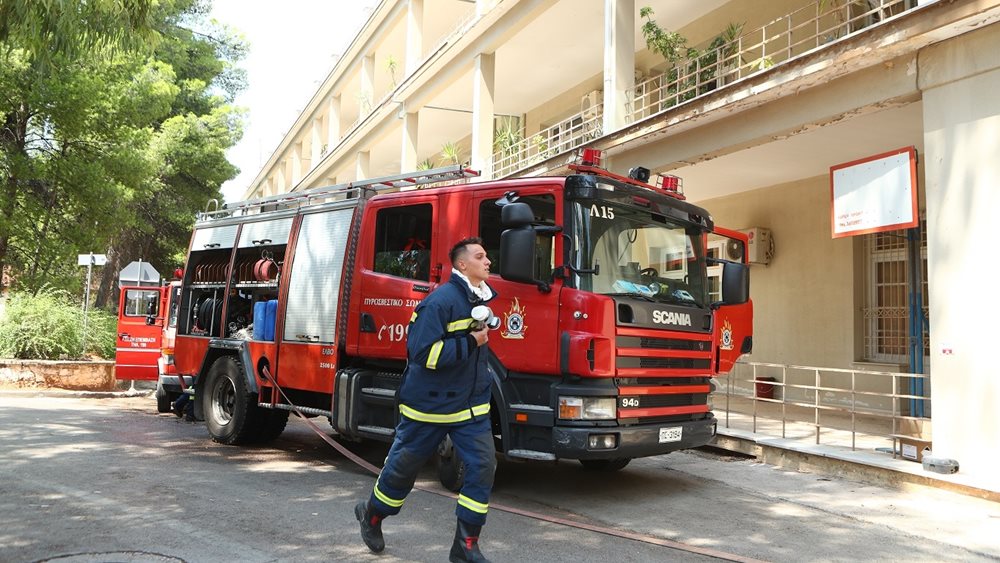 Πυρκαγιά σε χώρο του νοσοκομείου &quot;Σωτηρία&quot; - Ισχυρές πυροσβεστικές δυνάμεις στο σημείο