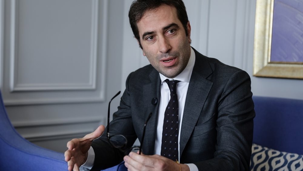 Ο Ισπανός ΥΠΟΙΚ θέτει υποψηφιότητα για την προεδρία του Eurogroup