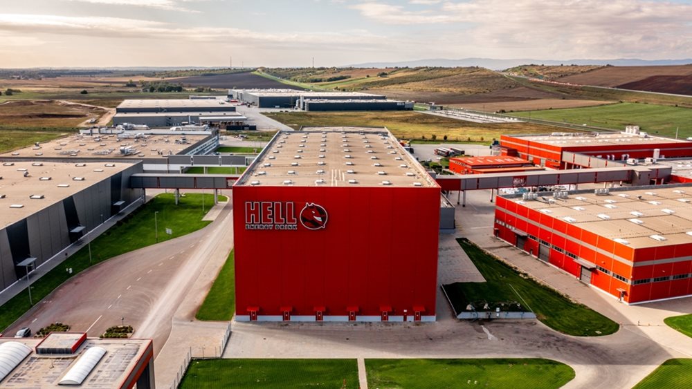 HELL Energy: Προσωρινή αναστολή παραγωγής ενεργειακών ποτών