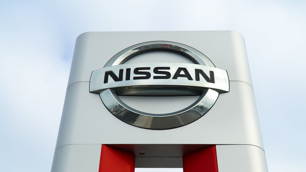 Nissan: Σχεδιάζει περικοπές 10.000 θέσεων εργασίας