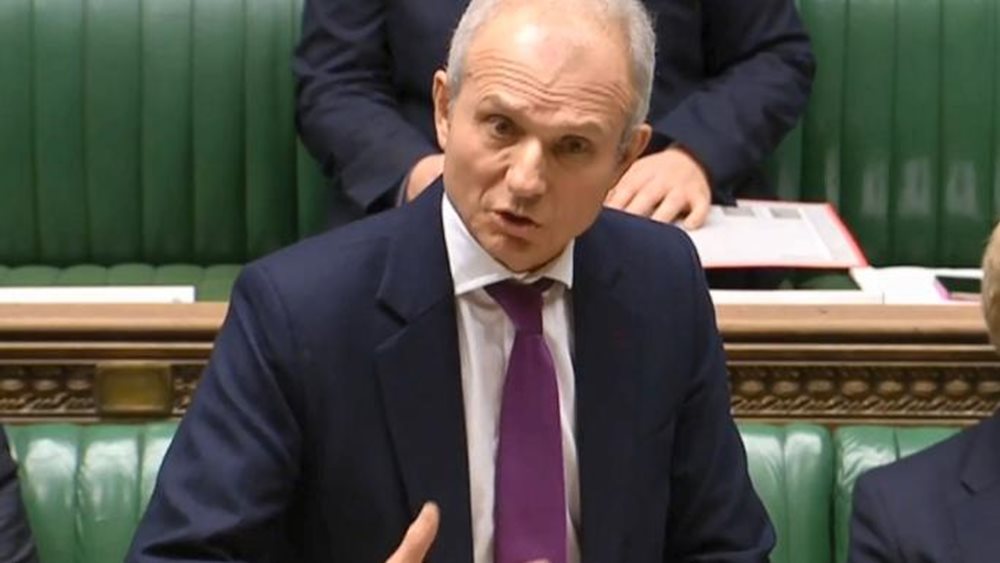 Ντ. Λίντινγκτον: Η Βρετανία επιθυμεί μια συντεταγμένη έξοδο από την ΕΕ