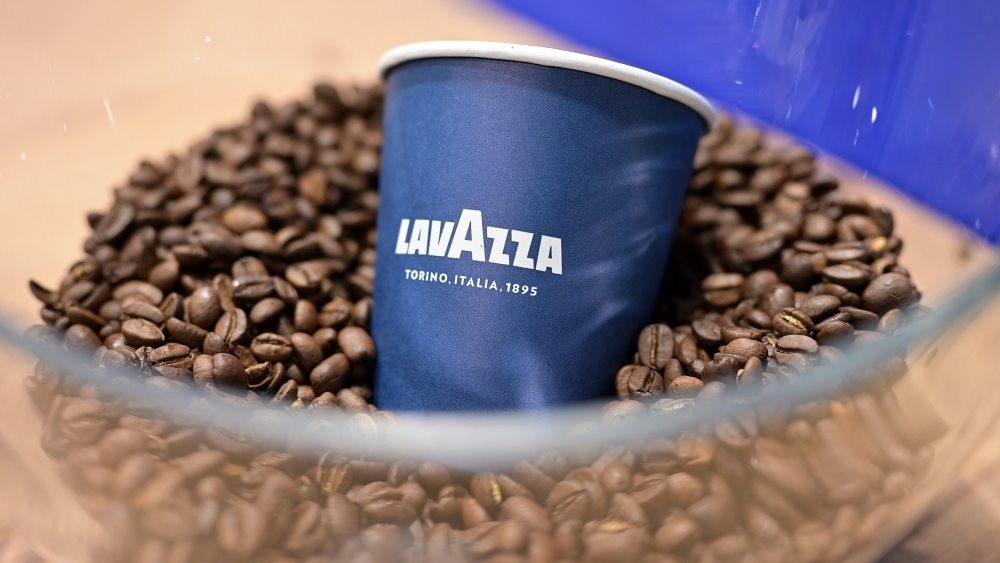 Beverage World: Τα «πατήματα» του κυπριακού ομίλου P .Photiades στην Ελλάδα