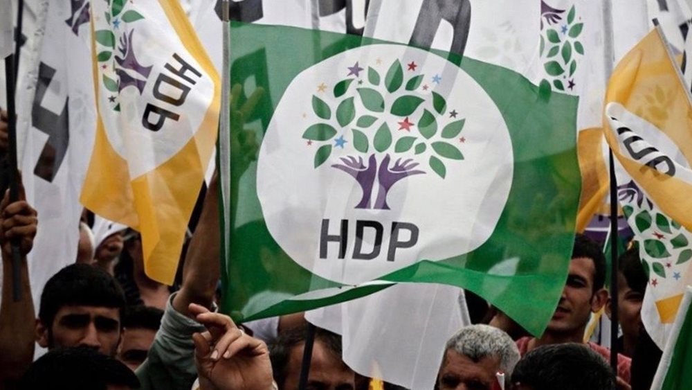 Τουρκία: Στηρίζει την απόφαση Οτζαλάν για λύση του Κουρδικού και ο φυλακισμένος Κούρδος ηγέτης Σελ. Ντεμιρτάς