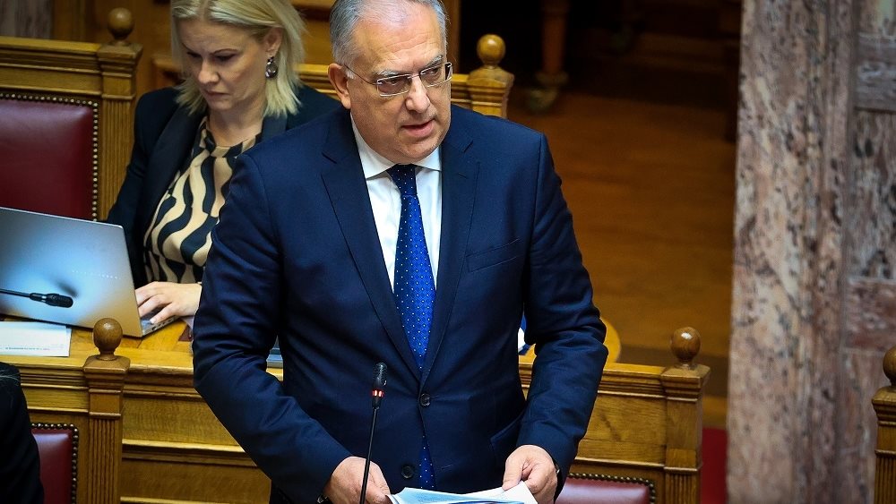 Τροπολογία ΠΑΣΟΚ: Απάντηση Τ. Θεοδωρικάκου στον Ν. Ανδρουλάκη για τα ασφάλιστρα