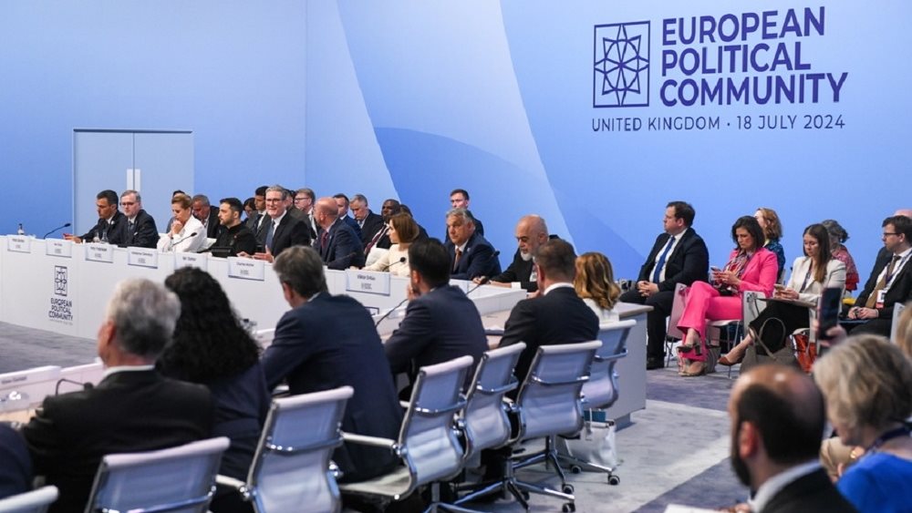 Έκκληση Κιρ Στάρμερ για πιο στενή συνεργασία για την Ουκρανία και την αντιμετώπιση των προβλημάτων της Ευρώπης