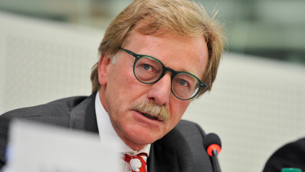 Mersch: Υπάρχουν ευρωπαϊκοί και εθνικοί περιορισμοί στα εποπτικά καθήκοντα της ΕΚΤ