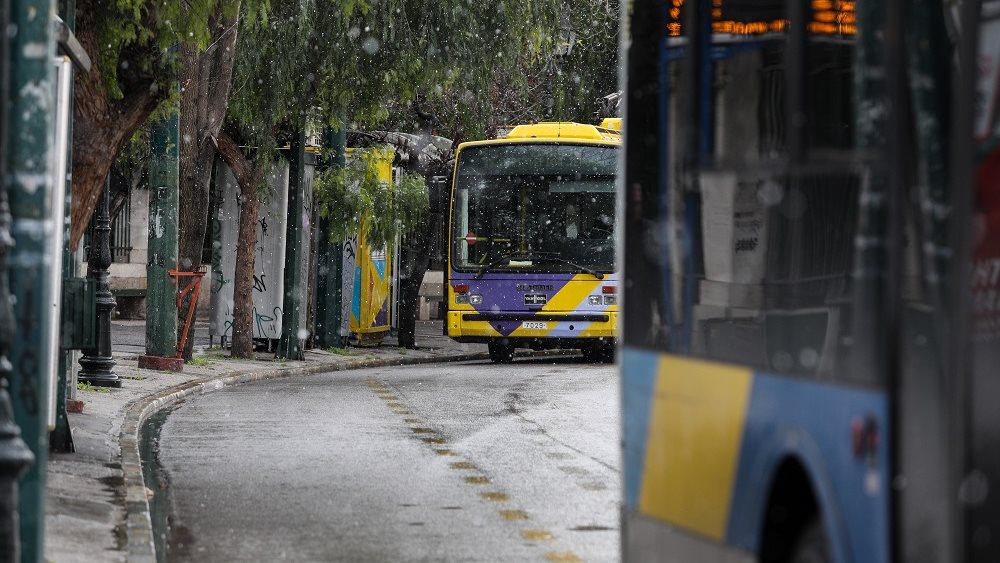 Β. Οικονόμου: Απέδωσαν οι έλεγχοι στα λεωφορεία - Αυξήθηκαν κατά 10,2% τα έσοδα το τρίτο τρίμηνο 2024