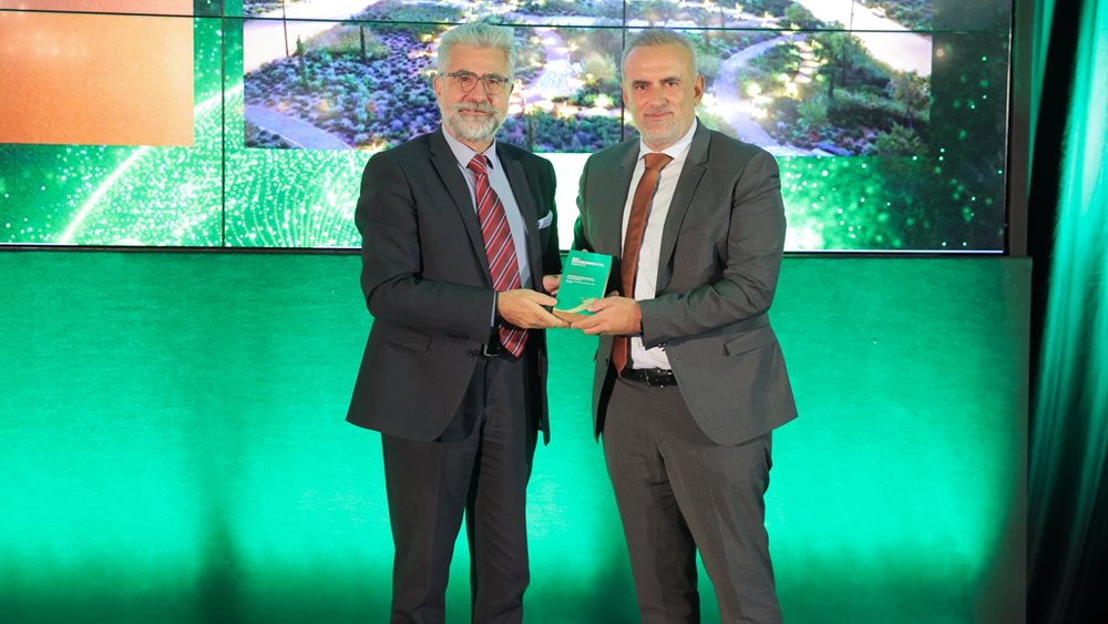 ΟΛΠ: Τρεις κορυφαίες διακρίσεις στα Environmental Awards 2024 και  Διπλή βράβευση στα Compliance Awards 2024