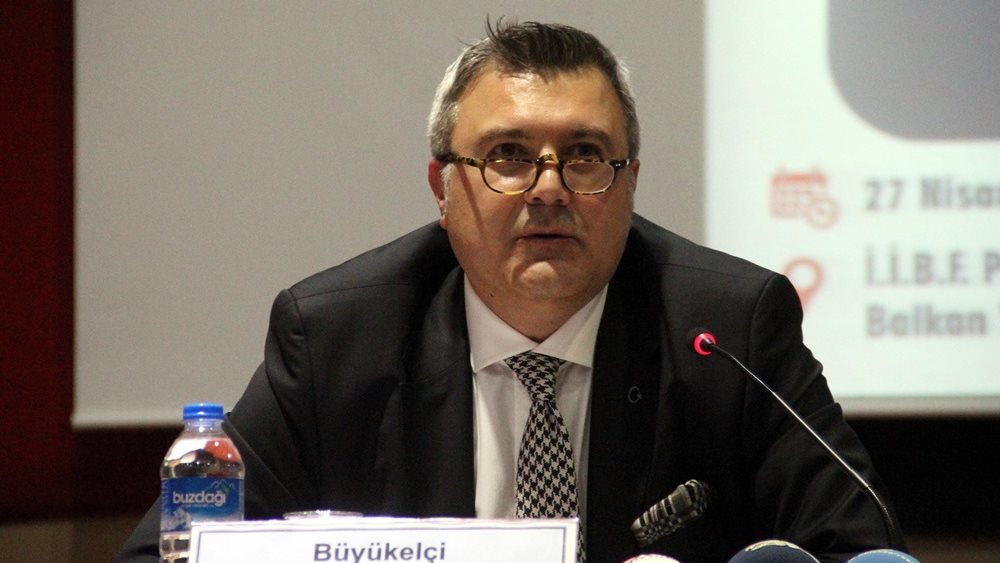 Ο Τούρκος πρέσβης στην Αλβανία εγκαλεί την κυβέρνηση γιατί δεν υποστηρίζει το Αζερμπαϊτζάν