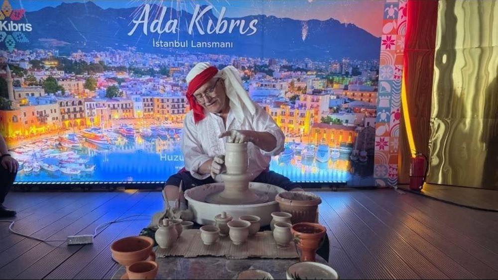To &quot;Turkaegean&quot; φεύγει, το &quot;Ada Kibris&quot; έρχεται - Τουριστική καμπάνια για τα κατεχόμενα