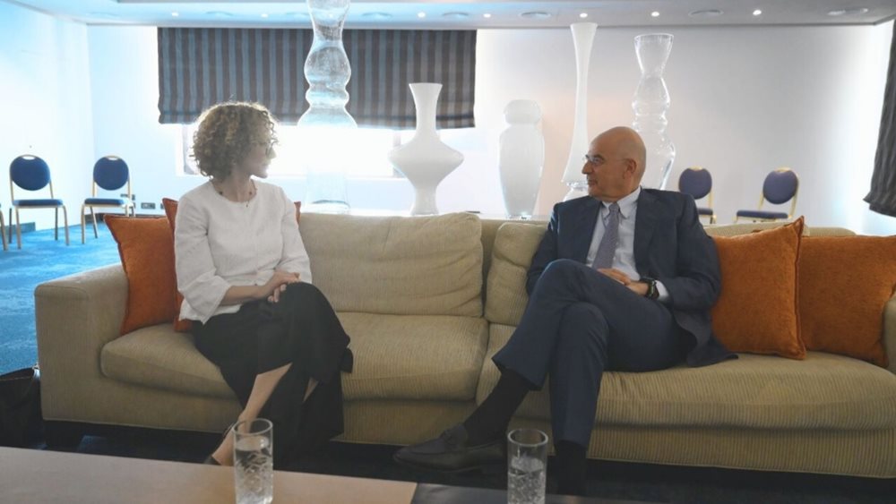 Ν. Δένδιας: Συνάντηση με την αναπληρώτρια ΓΓ του ΝΑΤΟ - Στο επίκεντρο ο ρόλος της Ελλάδας στην ενίσχυση της ασφάλειας