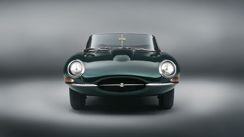 H Jaguar αναβιώνει κατά παραγγελία τη θρυλική E-Type (εικόνες)