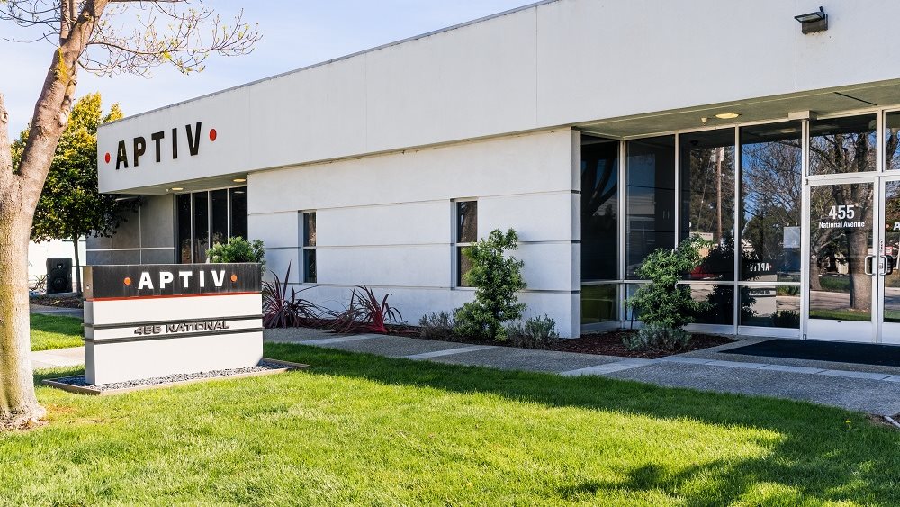 Ο προμηθευτής της Tesla, Aptiv αποκτά το 85% της ιταλικής Intercable έναντι 595 εκατ. ευρώ