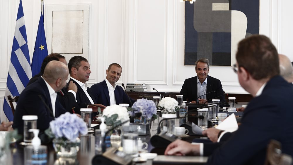 Τα μέτρα και τα μηνύματα Μητσοτάκη για την αθλητική βία - Τι αποφασίστηκε στις διευρυμένες συσκέψεις στο Μαξίμου