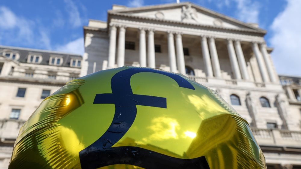 Πώς η Βρετανία και η στερλίνα ξαναγίνονται επενδυτική ευκαιρία