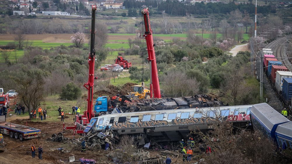 Τραγωδία στα Τέμπη: Στον εισαγγελέα τα πορίσματα των πραγματογνωμόνων