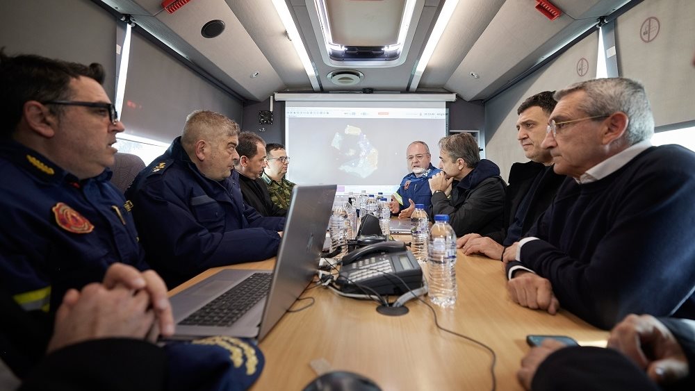 &quot;Ανοιχτό παράθυρο&quot; για ειδικά μέτρα στήριξης της επιχειρηματικότητας στη Σαντορίνη