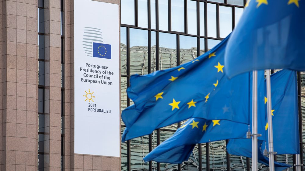 ΕΕ: 560 εκατ. ευρώ στην Τουρκία για πρόσφυγες και μεταναστευτικό