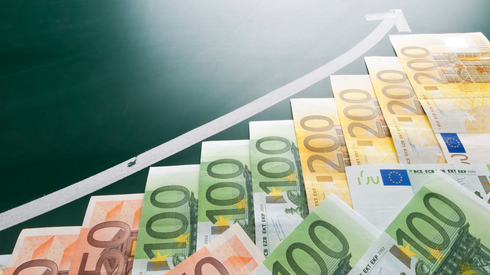Ταμειακό έλλειμμα 526 εκατ. ευρώ στο α&#39; εξάμηνο