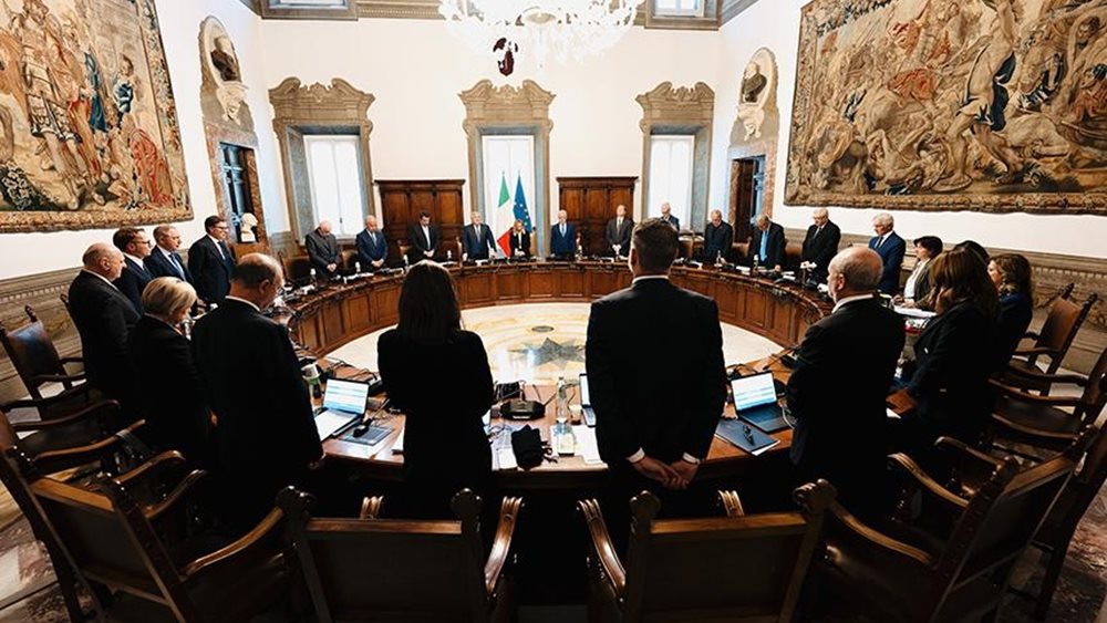 Ιταλία: Η κυβέρνηση ενέκρινε και παρουσίασε τον νέο κρατικό προϋπολογισμό ύψους 18,7 δισεκατομμυρίων ευρώ