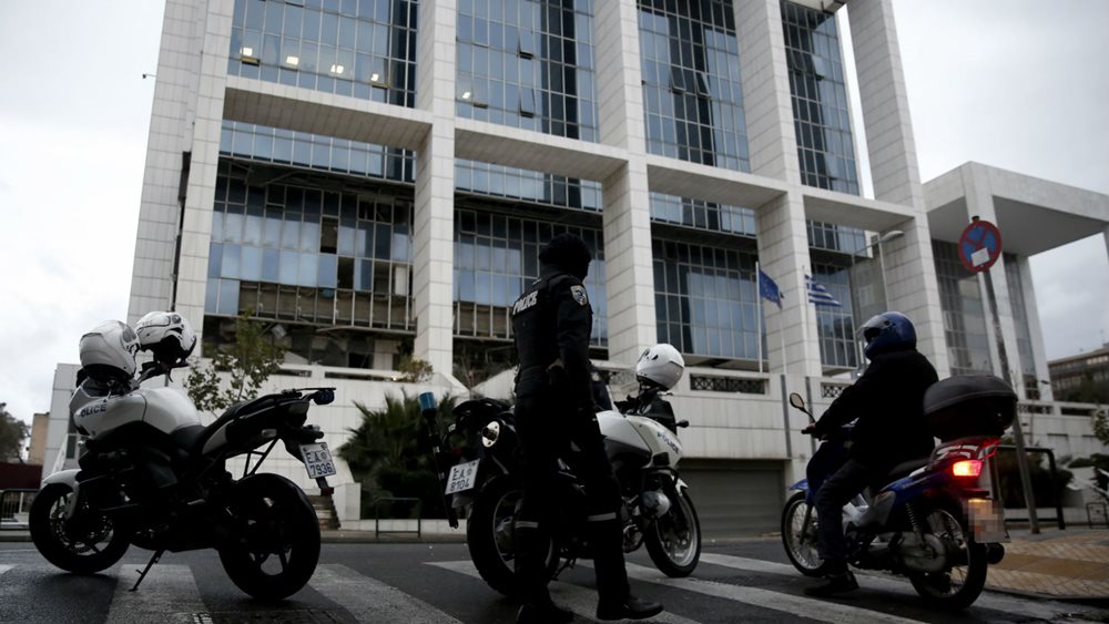 Πώς το Εφετείο &quot;ανοίγει&quot; τον δρόμο για τη μονιμοποίηση χιλιάδων συμβασιούχων