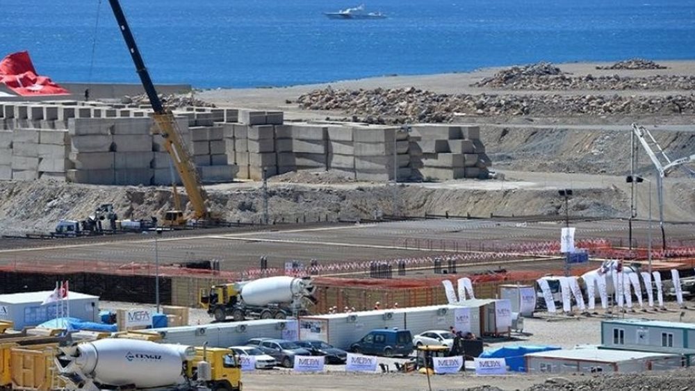 Μπαϊρακτάρ: Η Τουρκία ίσως συνεργαστεί με ΗΠΑ και Νότια Κορέα για τον δεύτερο πυρηνικό της σταθμό