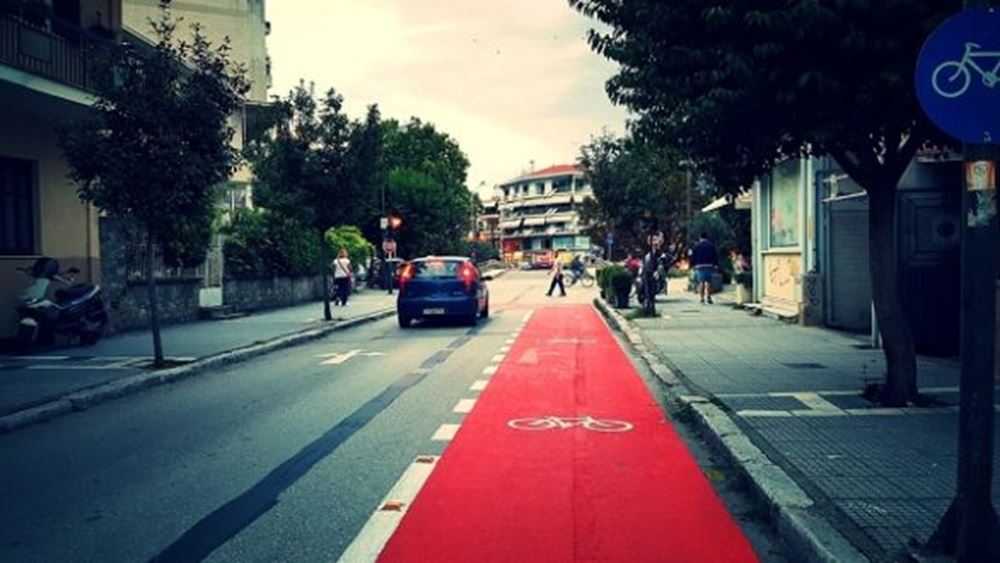 Χτίζει νέους ποδηλατοδρόμους ο Δ. Τρικάλων