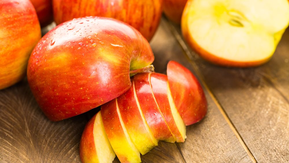 Μπορεί ένα μήλο την ημέρα να αντικαταστήσει τις στατίνες;