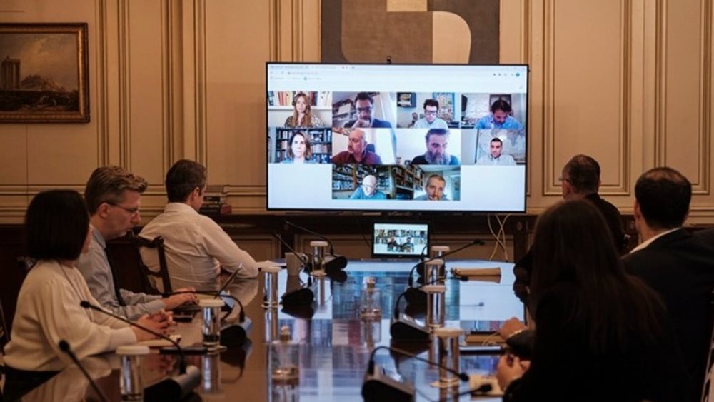 MRB: Ικανοποιημένοι 8 στους 10 πολίτες από τα μέτρα της κυβέρνησης