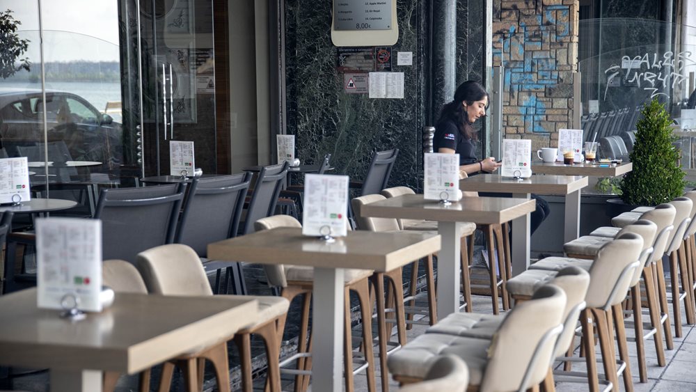 Τα πέντε ορόσημα έως 9 Οκτωβρίου για τις πληττόμενες επιχειρήσεις