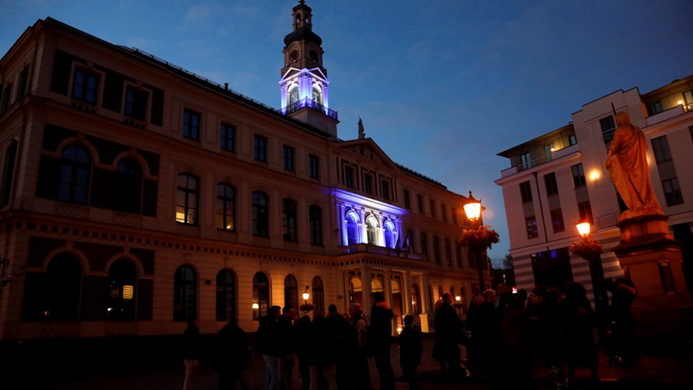 Χώρες ανά τον κόσμο τιμούν τα 200 χρόνια από την Ελληνική Επανάσταση του 1821