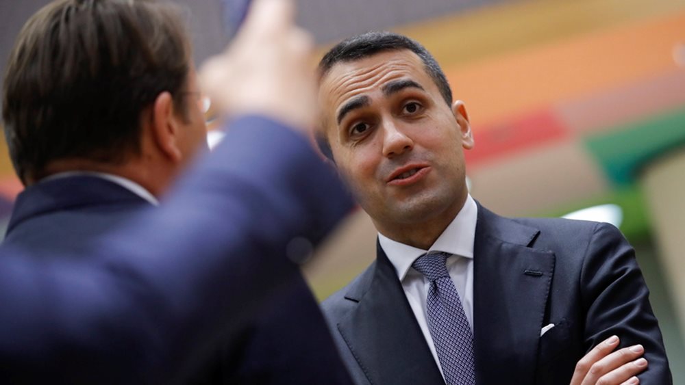 Ιταλία: Έτοιμος να εγκαταλείψει το κίνημα Πέντε Αστέρων ο ΥΠΕΞ Ντι Μάιο