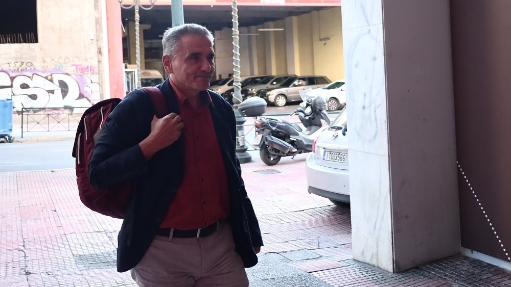 ΣΥΡΙΖΑ: Λίγο πριν το &quot;αντίο&quot;  ο Τσακαλώτος- Κοινοβουλευτικό &quot;τανγκό&quot; για Κασσελάκη- Ανδρουλάκη
