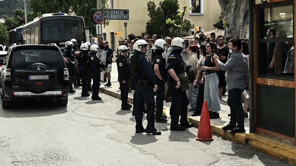 Προφυλακιστέος ο 39χρονος για τη δολοφονία της Κυριακής στους Αγ. Αναργύρους - Ζήτησε ψυχιατρική πραγματογνωμοσύνη