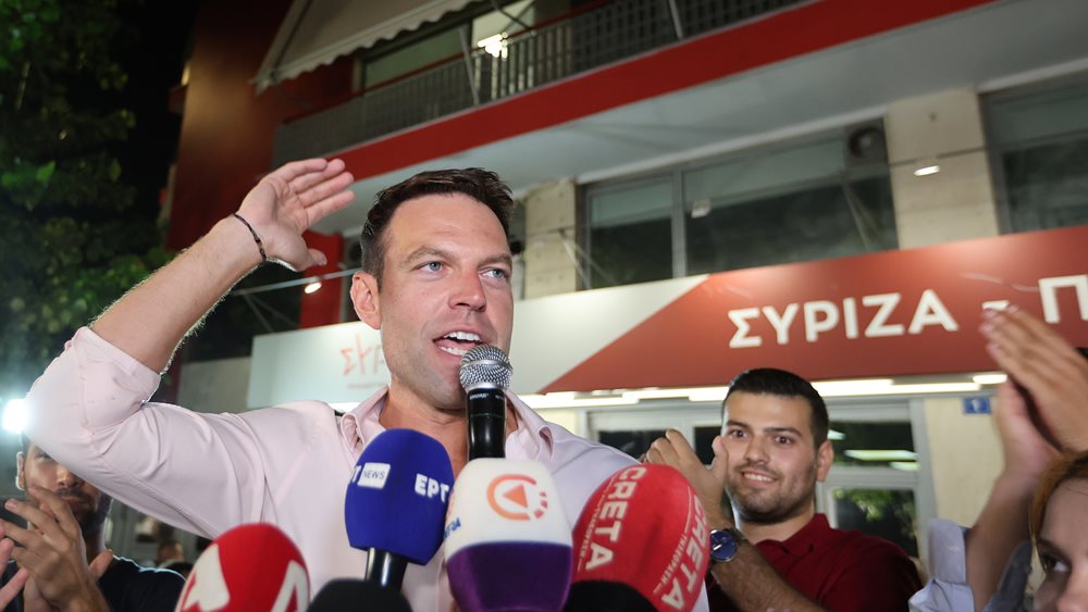 Διεθνή ΜΜΕ: &quot;Ένας πρώην trader της Goldman Sachs στο τιμόνι του αριστερού ΣΥΡΙΖΑ&quot;