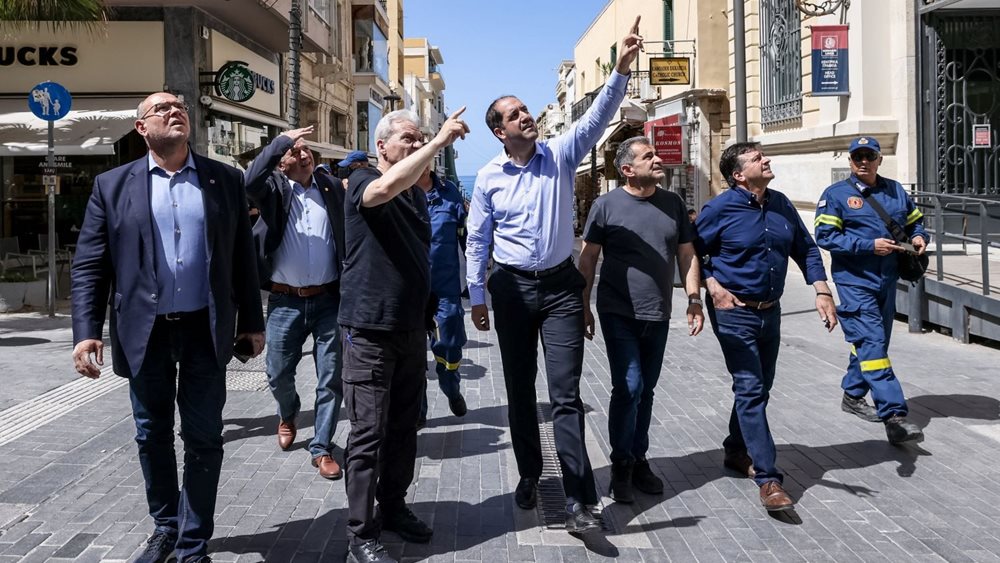 Αυτοψία Γ. Κεφαλογιάννη μετά τον σεισμό στην Κρήτη - "Δεν τίθεται κανένα ζήτημα ανησυχίας σε ότι αφορά την ασφάλεια"