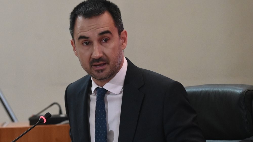 Το πρώτο βήμα εκτός ΣΥΡΙΖΑ με πρόεδρο τον Α. Χαρίτση - Ο Στ. Κασσελάκης σε αναζήτηση διεξόδου και μέσω ΠΓ