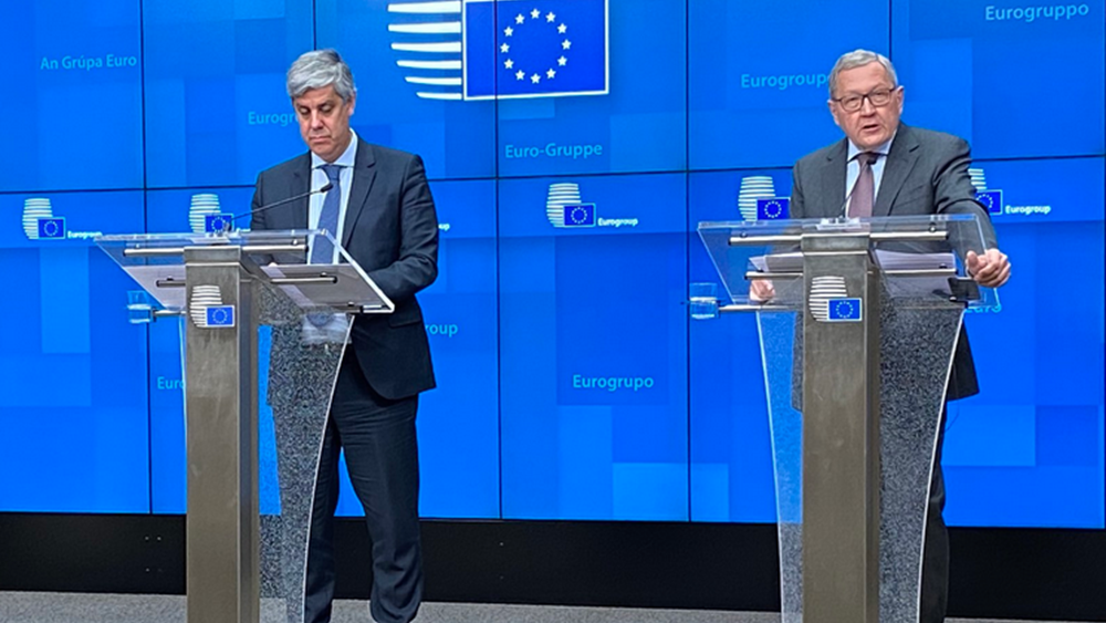 Eurogroup: Σε ύφεση-σοκ 12,2% η Ευρώπη το β&#39;  τρίμηνο - Εξοικονόμηση 800 εκατ. μέσω ESM για την Ελλάδα