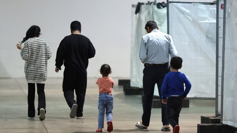 Αβοήθητοι νιώθουν οι πρόσφυγες στη Γερμανία