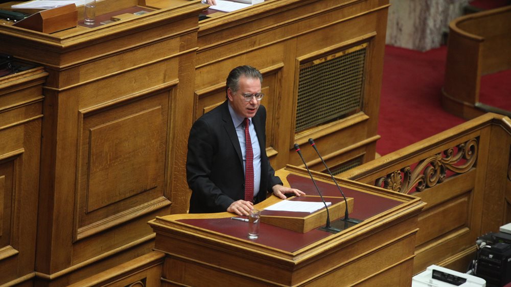 Στη νέα συνάντηση για τη μετανάστευση τη Δευτέρα στο Παρίσι ο Γ. Κουμουτσάκος