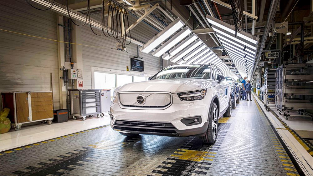 H Volvo τριπλασιάζει την παραγωγή ηλεκτρικών οχημάτων στη Γάνδη